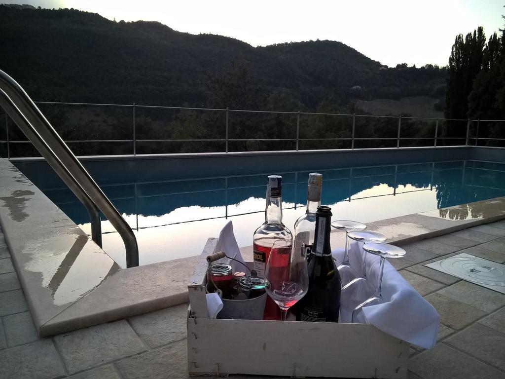 Convento Di Acqua Premula Hotel Sellano Bagian luar foto