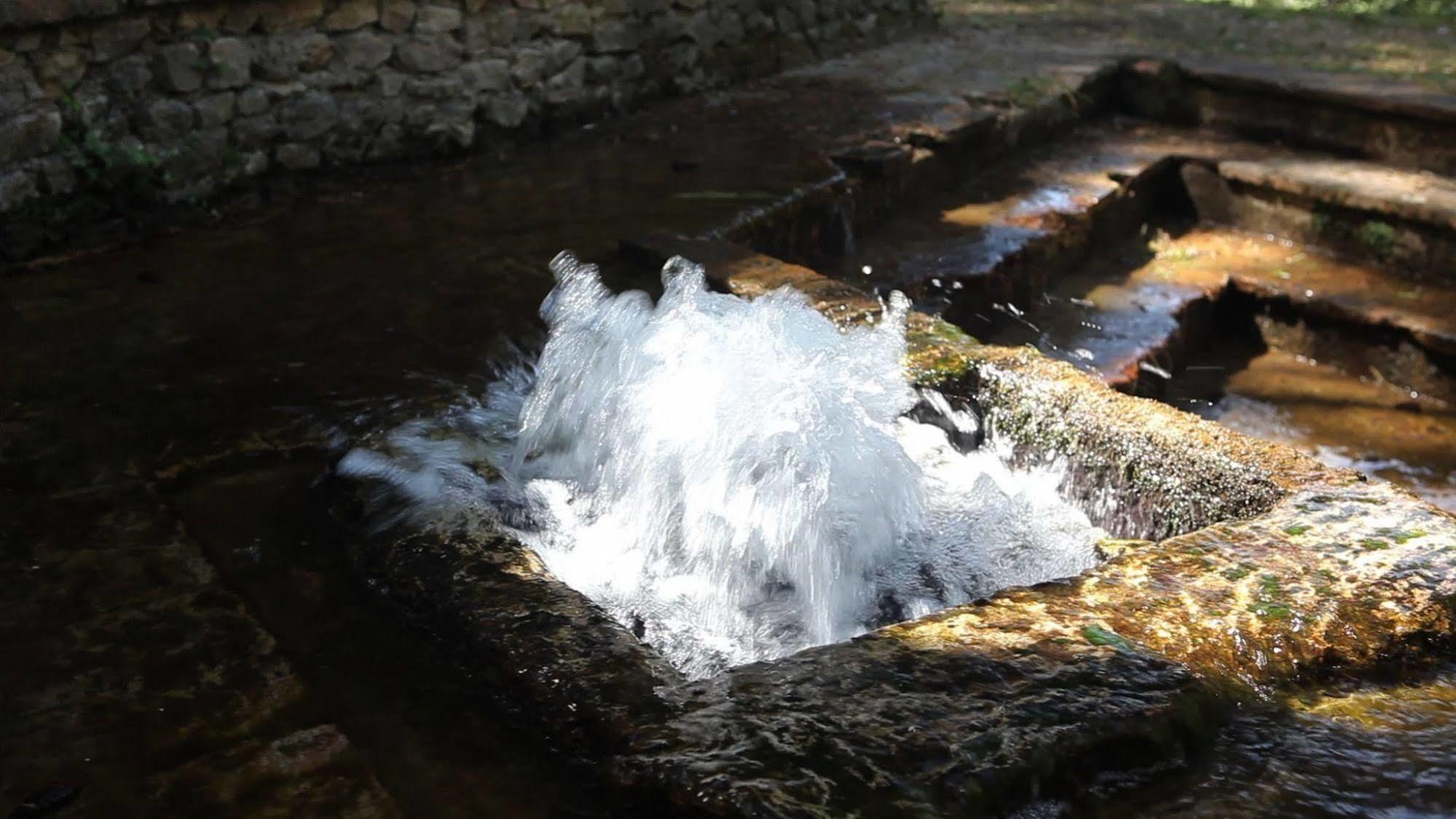 Convento Di Acqua Premula Hotel Sellano Bagian luar foto