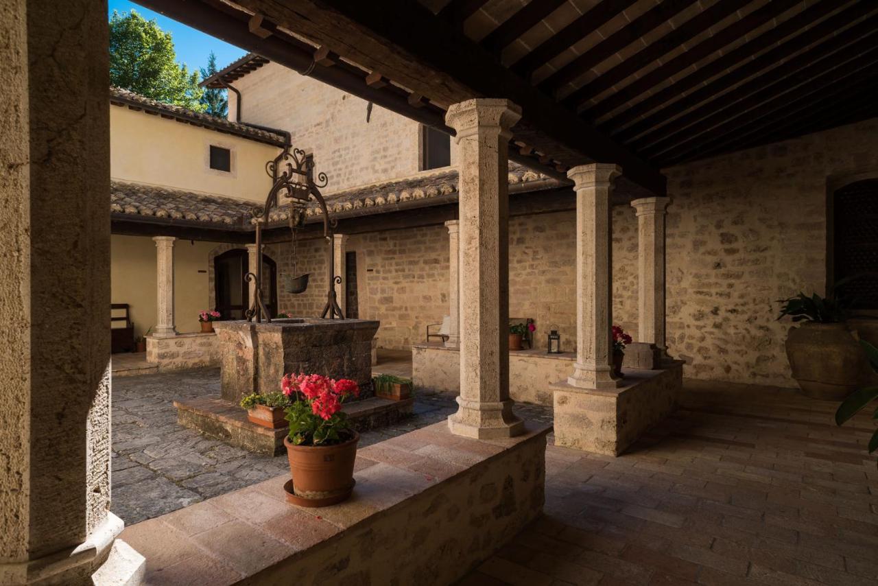 Convento Di Acqua Premula Hotel Sellano Bagian luar foto