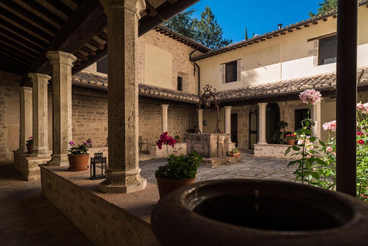 Convento Di Acqua Premula Hotel Sellano Bagian luar foto
