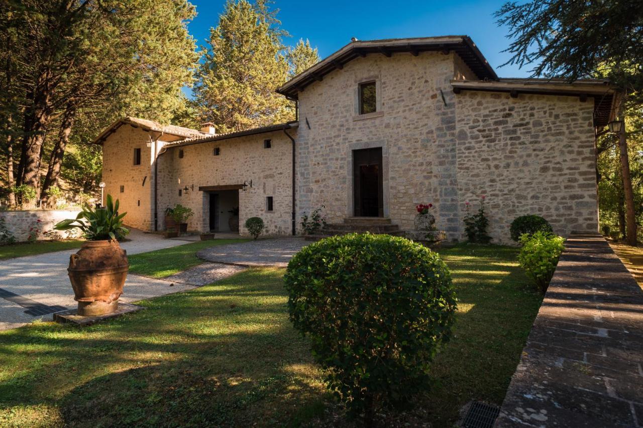 Convento Di Acqua Premula Hotel Sellano Bagian luar foto