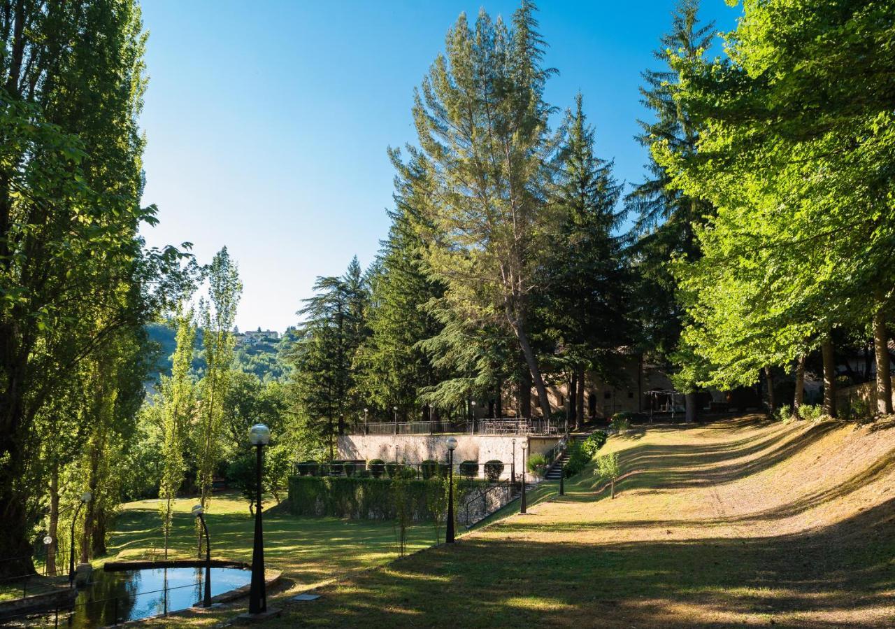Convento Di Acqua Premula Hotel Sellano Bagian luar foto